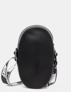 Nike Водоустойчиво покривало