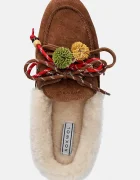 Nokwol Велурени чехли Coco Fur Tan Suede в кафяво Coco Fur Tan Suede