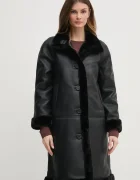 Pedro del Hierro Палто
