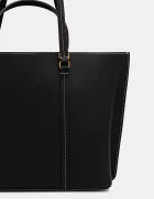 Pinko Кожена чанта в черно 102832 A1LF