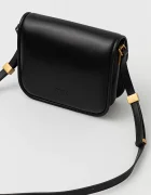 Pinko Кожена чанта в черно 104297 A26L