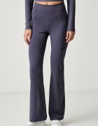 Puma спортен клин дамски Essential Bootcut виолетов с висока талия 525902