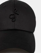 RUSLAN BAGINSKIY Шапка с козирка Monogram-embellished Baseball Cap в черно с изчистен дизайн BSB033-CP-PWRB