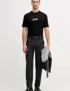 Sisley Памучна тениска в черно с принт 3I1XS104O