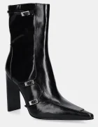 Steve Madden Боти Fastened