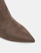 Steve Madden Ботуши Leisured в бежово с тънък ток 11003500