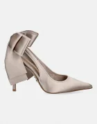 Steve Madden Обувки с тънък ток Teacup в бежово 11004931
