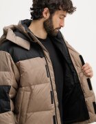 The North Face пухено яке мъжко кафяво