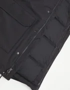 The North Face Пухено яке McMurdo в черно зимен модел NF0A5GJFKX71