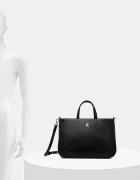 Tommy Hilfiger Чанта в черно AW0AW18145