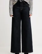 Tommy Hilfiger Дънки