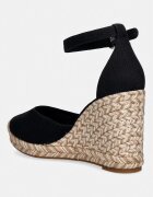 Tommy Hilfiger еспадрили обувки със скосена пларформа дамски FLAG HIGH WEDGE ESPAD CLOSED TOE черни FW0FW09225