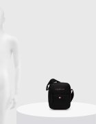 Tommy Hilfiger Кожена чанта през рамо в черно AM0AM09504