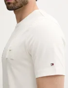 Tommy Hilfiger Памучна тениска в бежово с апликация MW0MW39364