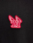 Tommy Hilfiger Памучна тениска в черно с апликация MW0MW41468