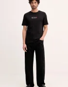 Tommy Hilfiger Памучна тениска в черно с принт MW0MW41453