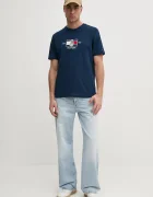 Tommy Hilfiger Памучна тениска в тъмносиньо с апликация MW0MW38628