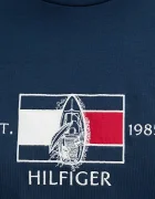 Tommy Hilfiger Памучна тениска в тъмносиньо с апликация MW0MW38628
