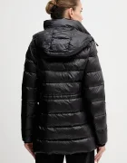 Tommy Hilfiger Пухено яке в черно преходен модел WW0WW47355