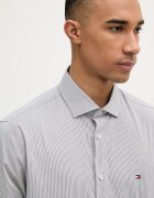 Tommy Hilfiger риза мъжка от памук с еластан черна MW0MW42930