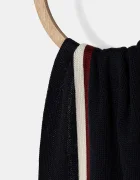 Tommy Hilfiger Шал с вълна в тъмносиньо с изчистен дизайн AM0AM13595