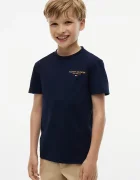Tommy Hilfiger тениска basic за деца от памук тъмносиня KB0KB10646