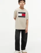 Tommy Hilfiger тениска за деца от памук бежова KB0KB10340