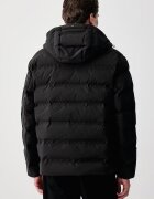Tommy Hilfiger яке мъжко черно MW0MW44977