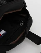 Tommy Jeans Чанта в черно AW0AW17889