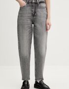 Tommy Jeans дънки mom fit дамски сиви DW0DW22658