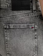 Tommy Jeans дънки mom fit дамски сиви DW0DW22658