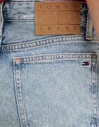Tommy Jeans къс панталон дамски от деним син с висока талия DW0DW22397