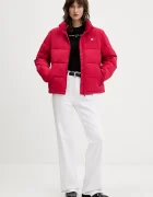 Tommy Jeans Памучна тениска дамска в черно DW0DW21550