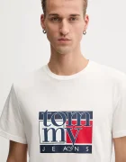 Tommy Jeans Памучна тениска в бежово с десен DM0DM21977