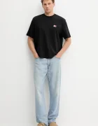 Tommy Jeans Памучна тениска в черно с апликация DM0DM21785