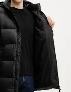 Tommy Jeans Пухено яке в черно зимен модел DM0DM20466
