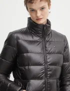 Tommy Jeans Пухено яке в черно зимен модел DW0DW21618