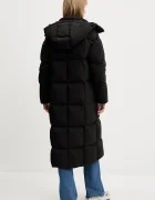Tommy Jeans Пухено яке в черно зимен модел DW0DW21977