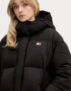 Tommy Jeans Пухено яке в черно зимен модел DW0DW21977