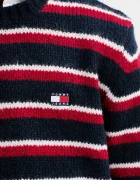 Tommy Jeans Пуловер с вълна от алпака в тъмносиньо от топла материя DM0DM22109