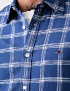 Tommy Jeans риза мъжка от памук синя на каре DM0DM23139