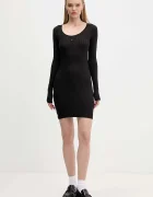 Tommy Jeans Рокля в черно къса с кройка по тялото DW0DW21508