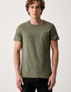 Tommy Jeans тениска мъжка от памук зелена DM0DM04411