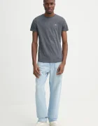 Tommy Jeans Тениска в синьо с изчистен дизайн DM0DM09586