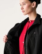 Tommy Jeans яке дамско черно DW0DW22908
