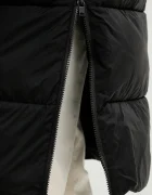 Tommy Jeans Яке в черно зимен модел DM0DM22256