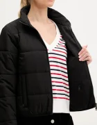 Tommy Jeans Яке в черно зимен модел DW0DW20958