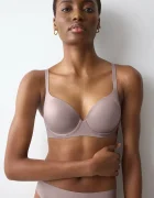 Triumph сутиен Body Make-Up Soft Touch розов 10194318