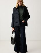 Trussardi капитонирано яке дамско черно F021A000505N