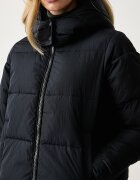 Trussardi капитонирано яке дамско черно F021A000505N